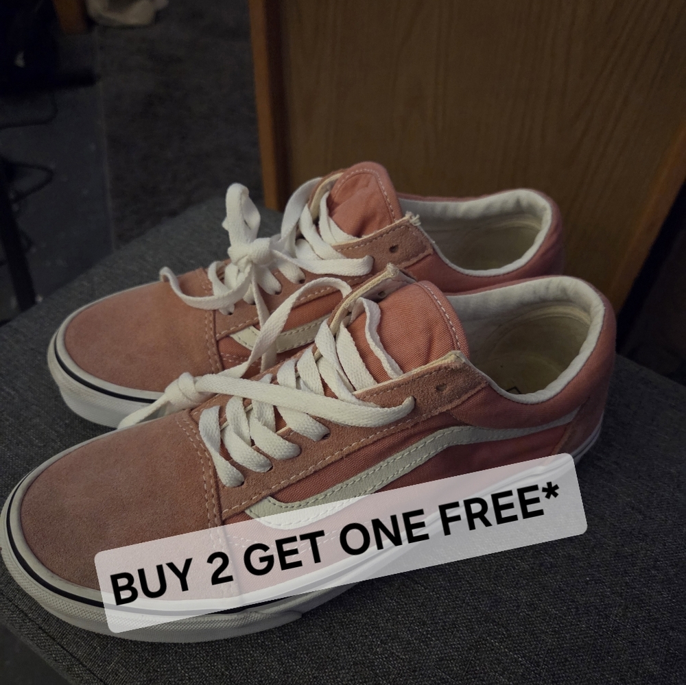 BUY 2 GET ONE FREE* Vans Pink and White Low-Top Sneakers Size 8m/9.5w